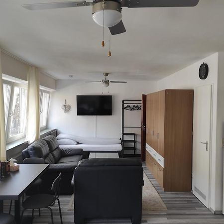 Ferienwohnung Im Zentrum Von Oberhausen Inklusive Wlan Екстериор снимка