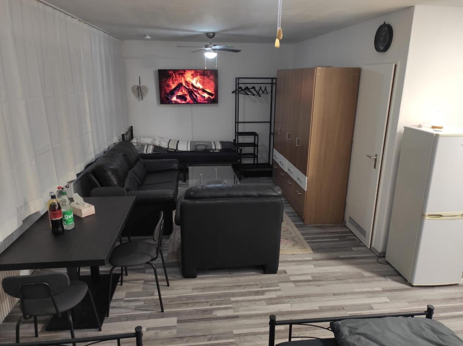 Ferienwohnung Im Zentrum Von Oberhausen Inklusive Wlan Екстериор снимка